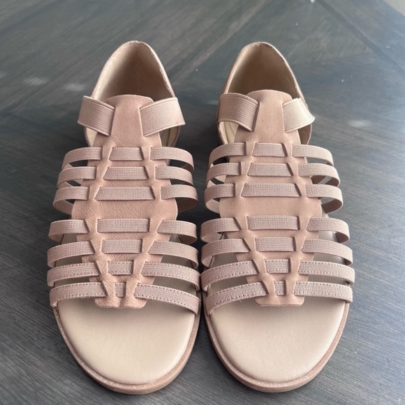 NEW Eileen Fisher Rato Elastic Tan Nubuck Gladiator‎ Sandals Flats Size 7.5 - Picture 4 of 7